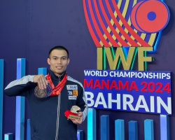 <strong>Read more about</strong><br />“ณัฐวัฒน์ ชมชื่น” ประเดิมเฉียบคว้า 1 ทอง-1 เงิน-1 ทองแดง ในศึกยกน้ำหนักชิงชนะเลิศแห่งโลก “ณัฐวัฒน์ ชมชื่น” ประเดิมเฉียบคว้า 1 ทอง-1 เงิน-1 ทองแดง ในศึกยกน้ำหนักชิงชนะเลิศแห่งโลก