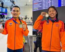 <strong>Read more about</strong><br />“ดลฤทธิ์-พนิดา” นักกีฬาจากไทยคว้าเหรียญเงินศึกยกเหล็กที่ประเทศสิงคโปร์ “ดลฤทธิ์-พนิดา” นักกีฬาจากไทยคว้าเหรียญเงินศึกยกเหล็กที่ประเทศสิงคโปร์