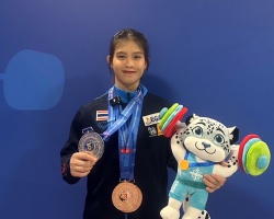 <strong>Read more about</strong><br />“เขมิกา” ประเดิมคว้า 1 เหรียญเงิน และ 2 เหรียญทองแดง รุ่นเยาวชนหญิง 48 กก. “เขมิกา” ประเดิมคว้า 1 เหรียญเงิน และ 2 เหรียญทองแดง รุ่นเยาวชนหญิง 48 กก.