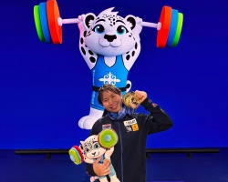 <strong>Read more about</strong><br />“ณัฐชา” เหมา 3 เหรียญทอง-“ณัฐชนน” เก็บ 1 เหรียญเงิน และ 1 เหรียญทองแดง “ณัฐชา” เหมา 3 เหรียญทอง-“ณัฐชนน” เก็บ 1 เหรียญเงิน และ 1 เหรียญทองแดง