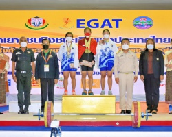 จอมพลังอินโดนีเซียบุกถึงถิ่นไทย กวาด 3 ทองรุ่นน้ำหนัก 55 กิโลกรัมหญิงศึกอีแกทเยาวชนชิงแชมป์ประเทศไทย ที่จังหวัดอุบลราชธานี