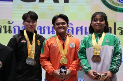 “เวฟ” สุดเจ๋งเหมา 3 เหรียญทอง รุ่น 79 กิโลกรัม ชาย ศึก EGAT Image 33