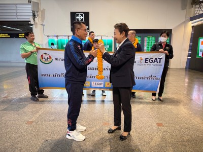ทัพยกเหล็กชุดชิงชนะเลิศแห่งเอเชียหอบเหรียญกลับถึงไทยแล้ว Image 6