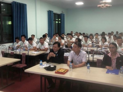 ยกเหล็กไทยส่ง “พันโทหญิง ดร.อภิญญา” เป็นวิทยากรอบรมโค้ชที่เว ... Image 3