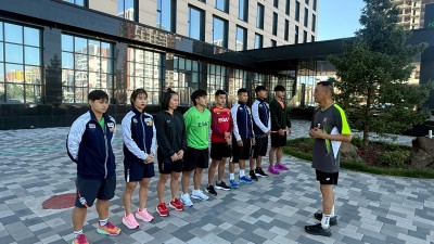 นักยกน้ำหนักไทยถึงกรุงอัสตานา-ลงซ้อมพร้อมสู้ศึกยุวชนและเยาวช ... Image 1