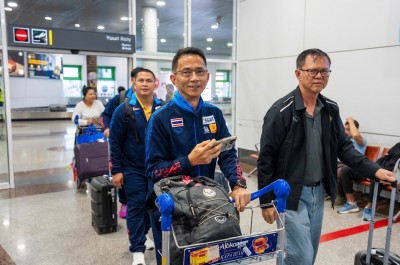 นักยกน้ำหนักไทยถึงกรุงอัสตานา-ลงซ้อมพร้อมสู้ศึกยุวชนและเยาวช ... Image 11
