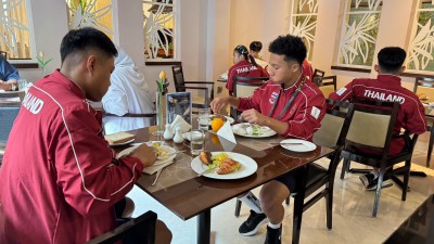 จอมพลังทีมชาติไทยเดินทางถึงกรุงมานามา พร้อมทำศึกเอเชี่ยนยูธเ ... Image 11