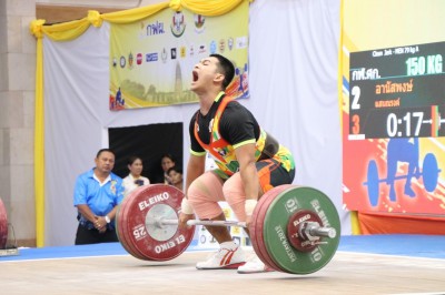 “เยาวเรศ” เหมา 3 เหรียญทอง-รุ่น 79 กิโลกรัม ชาย แบ่งเหรียญทอ ... Image 4