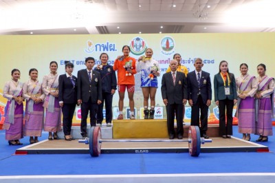 “บุศยา-ศุภวิชญ์-ณัฐวดี” ฟอร์มเฉียบโกยคนละ 3 เหรียญทอง ศึกยกน ... Image 4