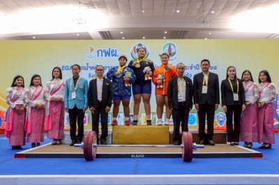 โรงเรียนกีฬาเทศบาลนครนครราชสีมา ทีมเอ ชนะเลิศคะแนนรวมทีมเยาว ... Image 10