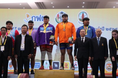 โรงเรียนกีฬาเทศบาลนครนครราชสีมา ทีมเอ ชนะเลิศคะแนนรวมทีมเยาว ... Image 16