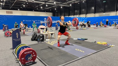 “พัชราภา” สู้เต็มที่จบอันดับ 6 ท่าสแนทช์-คลีนแอนด์เจิร์ก ศึก ... Image 19