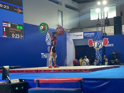 จอมพลังไทยกระฉูดเหมา 3 เหรียญทอง “เวฟ“ ปลดล็อกซีเกมส์และทุบส ... Image 11