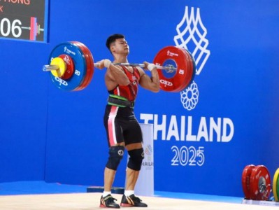 จอมพลังไทยกระฉูดเหมา 3 เหรียญทอง “เวฟ“ ปลดล็อกซีเกมส์และทุบส ... Image 5