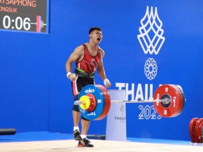 จอมพลังไทยกระฉูดเหมา 3 เหรียญทอง “เวฟ“ ปลดล็อกซีเกมส์และทุบส ... Image 7