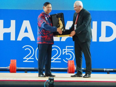 “ศรัท” คว้าเหรียญทองซีเกมส์รอบ 12 ปี-“วรพรต” รับเหรียญทองแดง Image 32