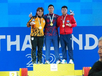 “ศรัท” คว้าเหรียญทองซีเกมส์รอบ 12 ปี-“วรพรต” รับเหรียญทองแดง Image 14