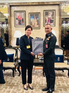 สมาคมกีฬายกน้ำหนักฯ-ชมรมกอล์ฟเพื่อนพี่ยอด มอบ 1 ล. สร้างบังเ ... Image 15