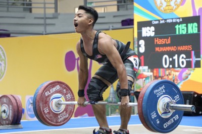 “พัทธวดี-หนุ่มมาเลเซีย” ทำผลงานยอดเยี่ยมเหมาคนละ 3 เหรียญทอง Image 19