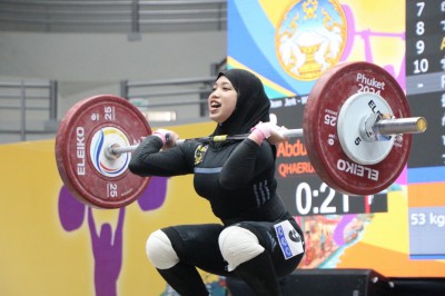 “วราภรณ์-วิชญะ-เจล่า” โชว์ฟอร์มสวยเก็บคนละ 3 เหรียญทอง Image 9