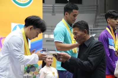 “ฟ่าง-ออย” สมราคาฮีโร่โอลิมปิกเหมาคนละ 3 เหรียญทอง ให้ต้นสัง ... Image 22