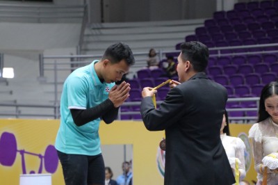 “ฟ่าง-ออย” สมราคาฮีโร่โอลิมปิกเหมาคนละ 3 เหรียญทอง ให้ต้นสัง ... Image 26