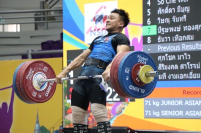 “เวฟ” โชว์กระชาก 3 เหรียญทอง-“ธีระวัตร-บุศยา” ฟอร์มเฉียบคว้า ... Image 37