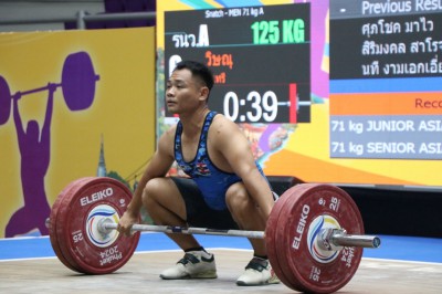 “เวฟ” โชว์กระชาก 3 เหรียญทอง-“ธีระวัตร-บุศยา” ฟอร์มเฉียบคว้า ... Image 46