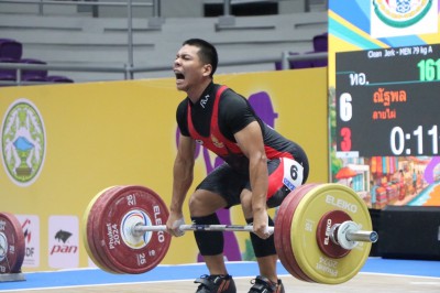 “เวฟ” โชว์กระชาก 3 เหรียญทอง-“ธีระวัตร-บุศยา” ฟอร์มเฉียบคว้า ... Image 13