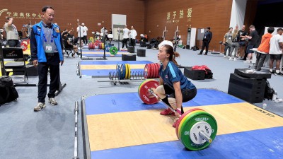 นักกีฬายกน้ำหนักไทยลงฝึกซ้อมเข้มข้นก่อนขึ้นเวทีศึกโลก Image 1