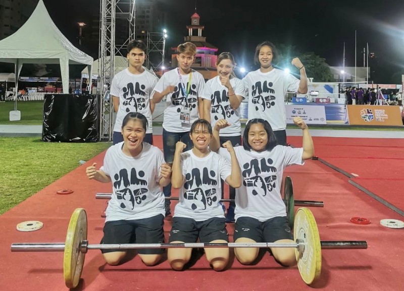 สมาคมกีฬายกน้ำหนักฯ ร่วมโชว์ “World Youth Festival Bangkok 2 ... Image 1