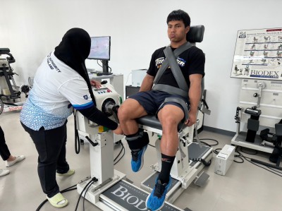 นักกีฬายกน้ำหนักเข้าฟื้นฟูร่างกายที่ศูนย์วิทย์ฯ กกท. เตรียมบ ... Image 8