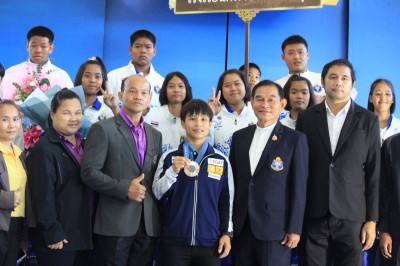 ทัพยกน้ำหนักไทยชุด “ปารีส2024” กลับถึงบ้านแล้ว-พิธีต้อนรับอบ ... Image 6